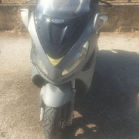 Malaguti Madison k400