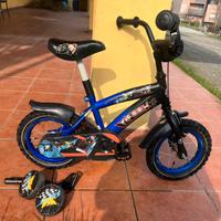Bicicletta  con rotelle