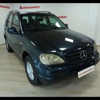 Mercedes-Benz Classe M ML 270 turbodiesel cat CDI