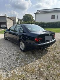 Bmw e39 528i