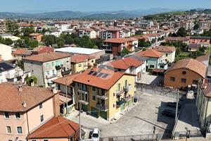 3 LOCALI A CALDIERO