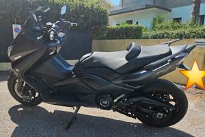 TMax 530 2015 km 16.000