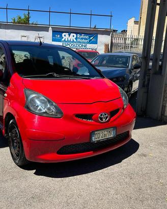 TOYOTA Aygo 1.4 turbodiesel 3 porte Sol