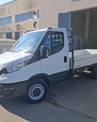IVECO Daily 35S12 Cassone Lungo Fisso 71.000 KM-20