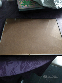 Cornici con profilo color nero