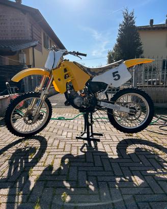 Suzuki RM 125