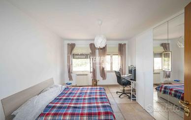 Proponiamo panoramico esavani oltre box doppio e