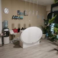 arredamento per salone parrucchiera.