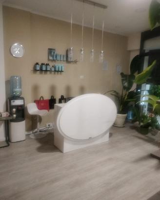 arredamento per salone parrucchiera.