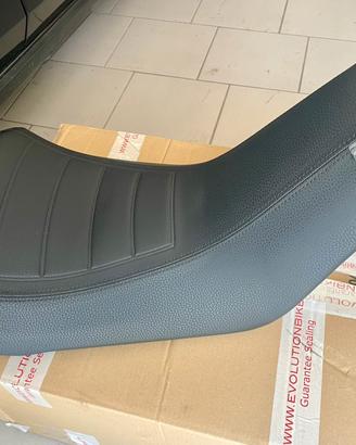 Sella  completa Confort moto guzzi v100 mandello
