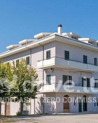 Appartamento di 60 m² con 2 locali a Folignano