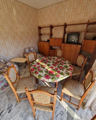 tavolo e sedie