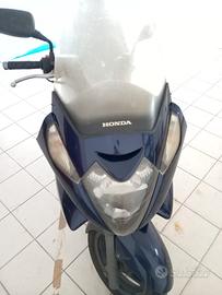 Honda Silver Wing 400 - 2007