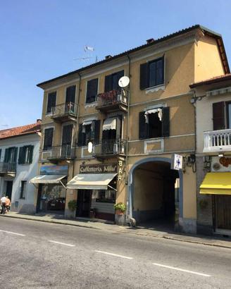 Immobile di 224 m² con più di 5 locali a Moncalier