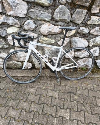 bici da corsa TREK