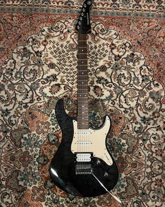 Chitarra elettrica Yamaha Pacifica 212VQM TBL