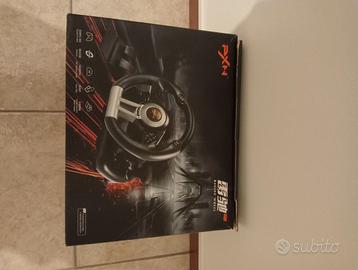 Simulatore guida con volante e pedali