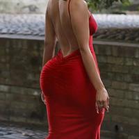 Vestito lungo rosso elegante con schiena scoperta