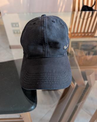 Cappellino nike con visiera 
