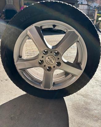 Gomme invernali + cerchi in lega