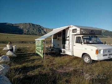 Camper ford 1981