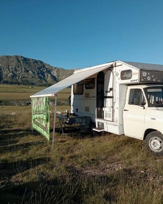 Camper ford 1981
