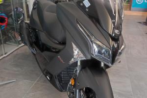 KYMCO XTOWN 300  2025