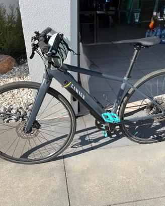 bici canyon elettrica taglia s . city e gravel