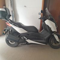 yamaha xmax 300