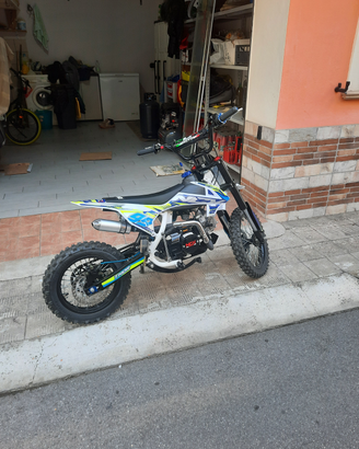 Mini cross 125