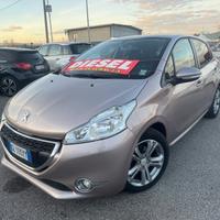 Peugeot 208 1.4 HDi 68 CV 5 porte Allure
