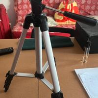 Cavalletto video camera / macchina fotografica