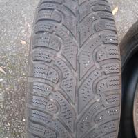 2 gomme invernali 175/65R15 anno 22 M+S