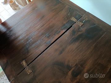 Tavolo a libro in Arte povera