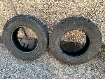 225/75/16C 121R 12 pr