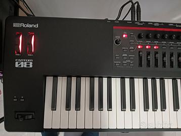 Roland FANTOM-08