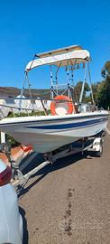 Motoscafo 4,70 con motore