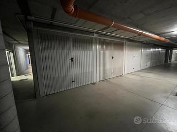 Box singolo via alla Castellana