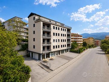 3 LOCALI A L'AQUILA