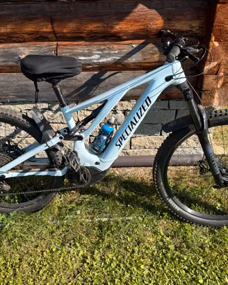 Specialized Turbo Levo Alloy S3 700Wh