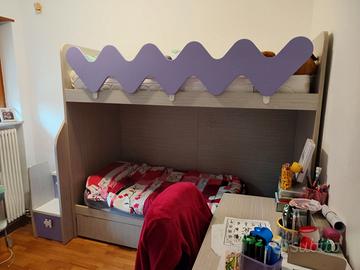 Letto a castello con contenitore