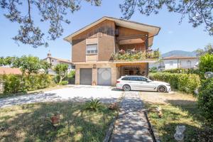 3 LOCALI A CANTALICE