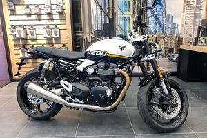 Triumph Speed Twin 1200