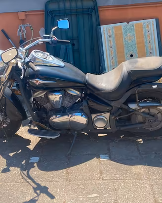 Moto Kawasaki VN900