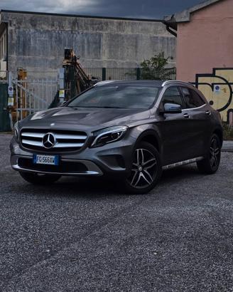 Mercedes-Benz Gla 200d 4Matic Enduro Activity 