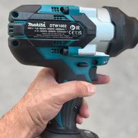 Makita avvitatore ad impulsi Nuovo completo