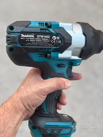 Makita avvitatore ad impulsi Nuovo completo