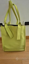 Borsa O bag nuova verde