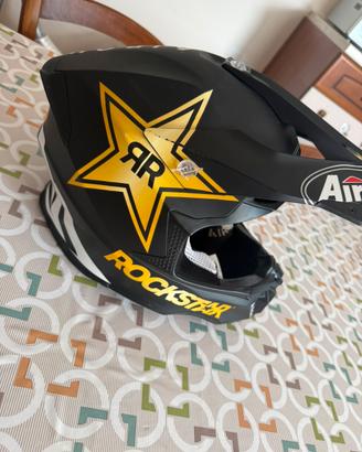 Casco rockstar airoh