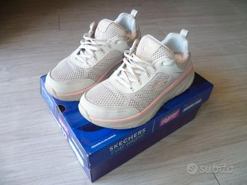 Scarpe Skechers D’Lux Walker e D’Lites